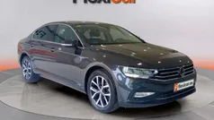 Usado 2020 VW Passat Executive Berlina | 20.990 € (Precio justo)