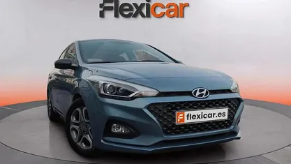 Usado Hyundai i20 100 CV (73 kW) 2019 Azul Berlina