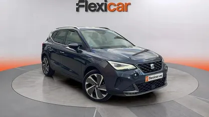 Usado Seat Arona FR 150 CV (110 kW) 2024 Azul SUV
