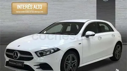 Usado Mercedes A250 AMG line 218 CV (160 kW) 2020 Blanco Berlina
