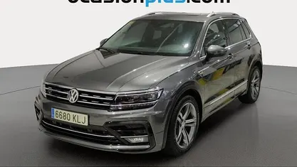 Usado VW Tiguan Sportline 190 CV (139 kW) 2018 Gris SUV