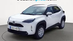 Usado 2024 Toyota Yaris Hybrid Business Edition SUV | 22.522 € (Precio justo)