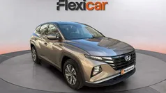 Gris Usado 2021 Hyundai Tucson SUV | 18.090 € (Buen precio)