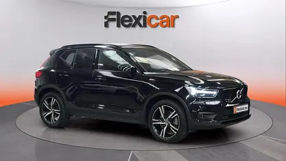 Usado Volvo XC40 Inscription 262 CV (192 kW) 2021 Negro SUV
