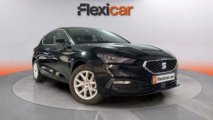 Usado Seat Leon FR 150 HP (110 kW) 2025 Preto Sedan