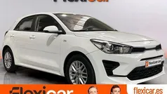 Usado 2021 Kia Rio Berlina | 13.790 € (Precio justo)