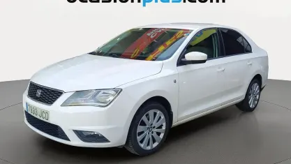 Usado Seat Toledo Reference 105 CV (77 kW) 2015 Blanco Utilitario
