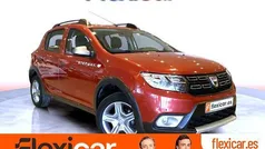 Rojo Usado 2018 Dacia Sandero Comfort Utilitario | 10.990 € (Precio justo)