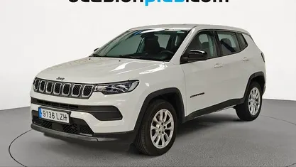 Usado Jeep Compass Longitude 131 CV (96 kW) 2022 Negro SUV