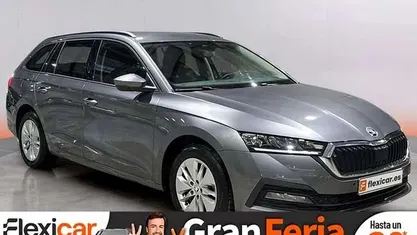 Gris Usado 2022 Skoda Octavia Ambition Familiar | 16.490 € (Super precio)