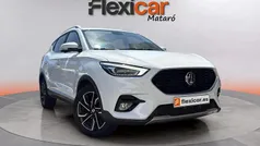 Blanco Usado 2023 MG ZS Luxury Berlina | 13.790 € (Buen precio)