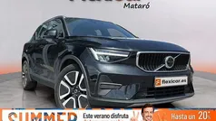 Negro Usado 2022 Volvo XC40 Core SUV | 24.990 € (Precio justo)