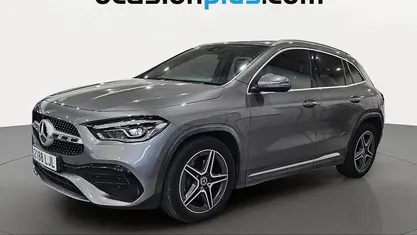 Käytetty Mercedes GLA200 AMG 150 HP (110 kW) 2020 Harmaa Katumaasturi