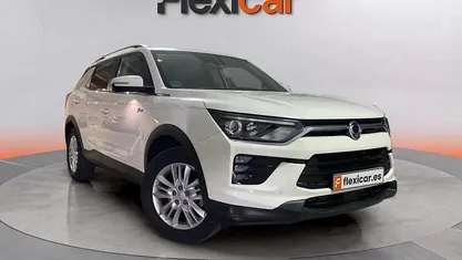 Blanco Usado 2020 Ssangyong (KGM) Korando Limited SUV | 15.990 € (Precio justo)
