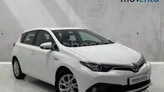 Blanco Usado 2019 Toyota Auris Hybrid Active Berlina | 15.700 € (Precio justo)