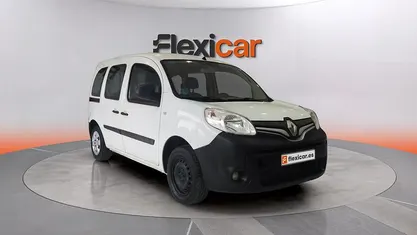 Usado Renault Kangoo Edition One 95 CV (69 kW) 2021 Blanco Monovolumen