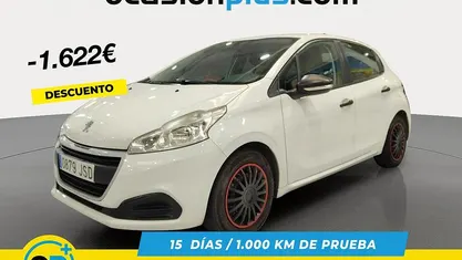 Blanco Usado 2016 Peugeot 208 Business-Line Utilitario | 6668 € (Buen precio)