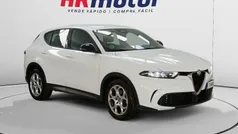 Blanco Usado 2023 Alfa Romeo Tonale Super SUV | 26.610 € (Precio justo)