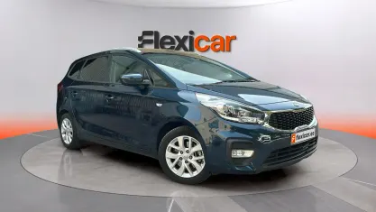 Usado Kia Carens 136 CV (100 kW) 2017 Azul Monovolumen