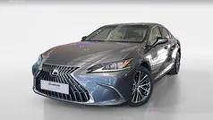 Gris Usado 2023 Lexus ES300H Berlina | 42.990 €