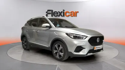 Usado MG ZS Comfort 106 CV (77 kW) 2022 Gris SUV