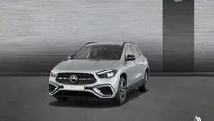 Gris / plateado Usado 2024 Mercedes GLA200 AMG line SUV | 44.900 € (Precio justo)