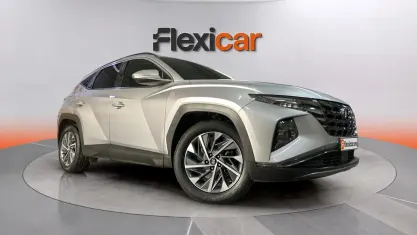 Usado Hyundai Tucson 136 CV (100 kW) 2022 Gris SUV