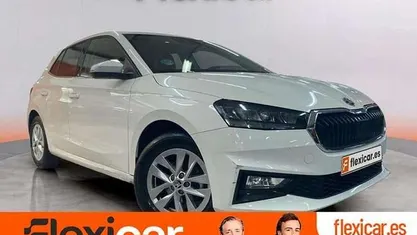 Usado Skoda Fabia Selection 95 CV (69 kW) 2024 Utilitario