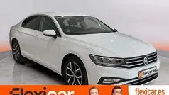 Usado 2020 VW Passat Executive Berlina | 23.770 € (Precio justo)