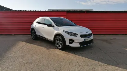 Blanco Usado 2021 Kia XCeed SUV | 26.450 €
