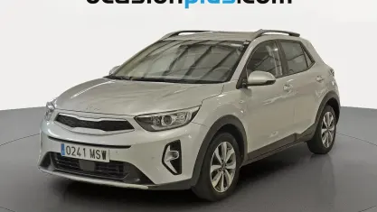 Usado Kia Stonic 101 CV (74 kW) 2024 Blanco SUV