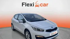 Blanco Usado 2016 Kia Ceed Berlina | 9490 € (Buen precio)