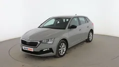 Gris Usado 2019 Skoda Scala Ambition Utilitario | 14.999 € (Precio justo)