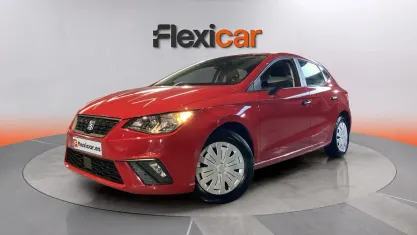Usado Seat Ibiza Reference 95 CV (69 kW) 2021 Rojo Utilitario