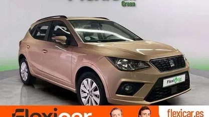 Usado Seat Arona Ecomotive 116 CV (85 kW) 2019 SUV