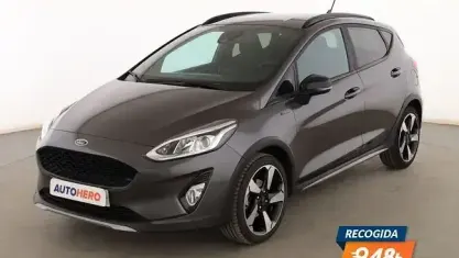Usado Ford Fiesta Active 95 CV (69 kW) 2021 Gris Utilitario