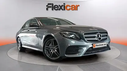 Usado Mercedes E220 196 CV (144 kW) 2018 Gris Berlina