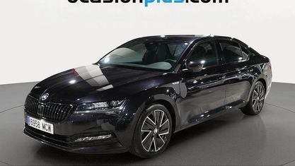 Używany Skoda Superb SportLine 150 KM (110 kW) 2022 Czarny Sedan/Limuzyna