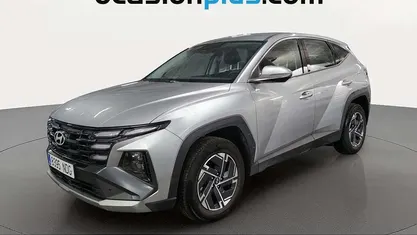 Usado Hyundai Tucson 215 CV (158 kW) 2025 Gris plata SUV