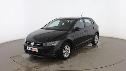Usado VW Polo Advance 95 CV (69 kW) 2020 Negro Berlina