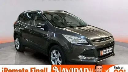 Usado Ford Kuga Business Edition 150 CV (110 kW) 2016 SUV