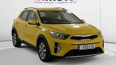 Amarillo Usado 2022 Kia Stonic SUV | 14.650 € (Precio justo)