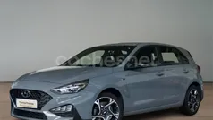 Gris / plateado Usado 2024 Hyundai i30 N Line Familiar | 20.990 € (Precio justo)