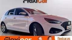 Blanco Usado 2024 Hyundai i30 Utilitario | 20.490 € (Buen precio)
