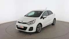 Blanco Usado 2017 Kia Rio Utilitario | 10.799 € (Precio justo)