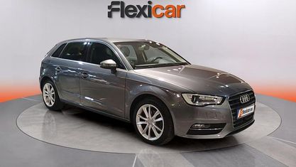 Käytetty Audi A3 Advanced 110 HP (80 kW) 2016 Harmaa Sedan