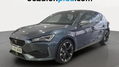 Gris Usado 2024 Cupra Leon SUV | 23.137 € (Super precio)
