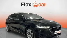 Negro Usado 2022 Ford Focus Active Berlina | 12.790 € (Buen precio)