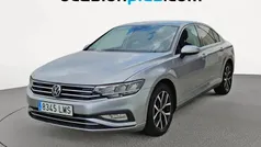Usado 2021 VW Passat Executive Berlina | 20.819 € (Precio justo)