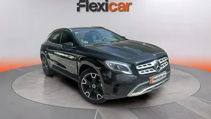Usado Mercedes GLA200 136 CV (100 kW) 2019 SUV